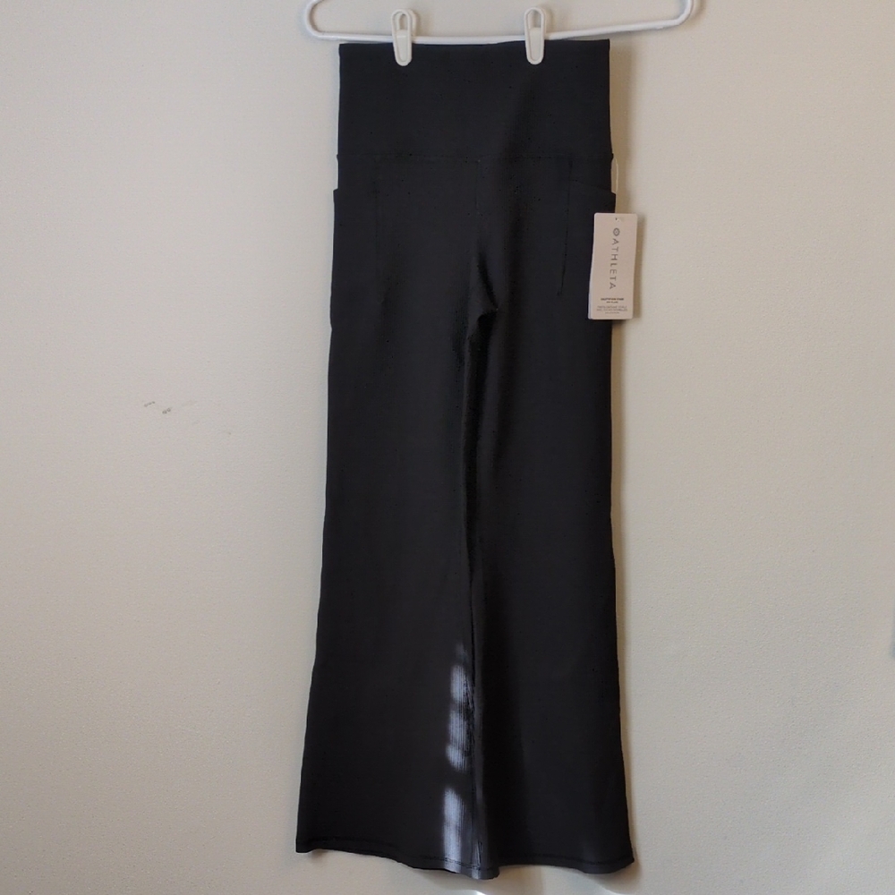 NWT Athleta Salutation Stash Rib Flare Pants SP Small Petite Black